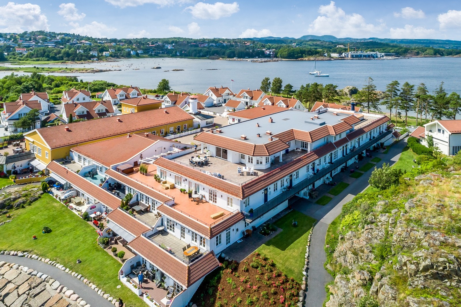 Fugleperspektiv av eiendommen. Galleribilde