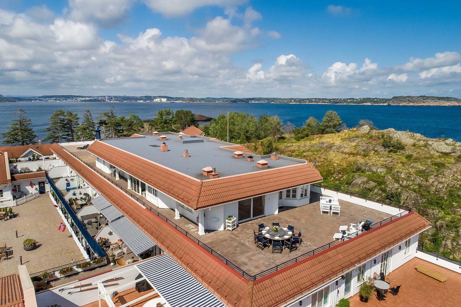 Terrassen sett fra fugleperspektiv. Galleribilde