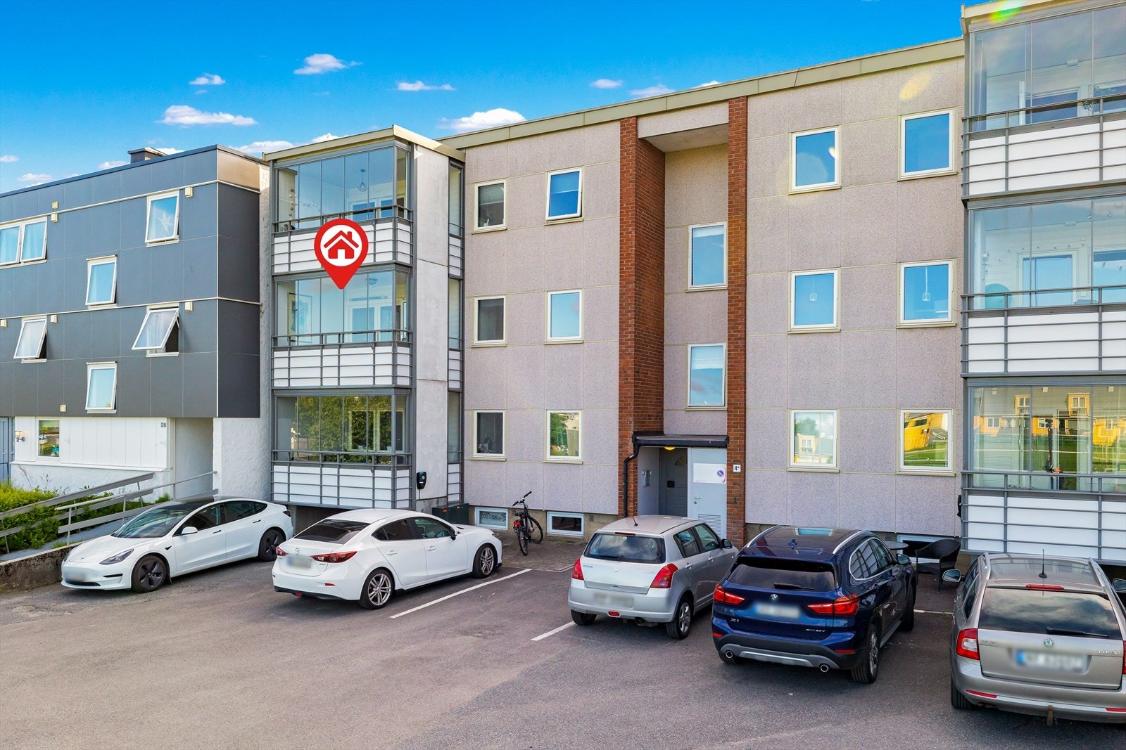 Lekker liten leilighet i 2 etasje i veldrevet borettslag. Galleribilde