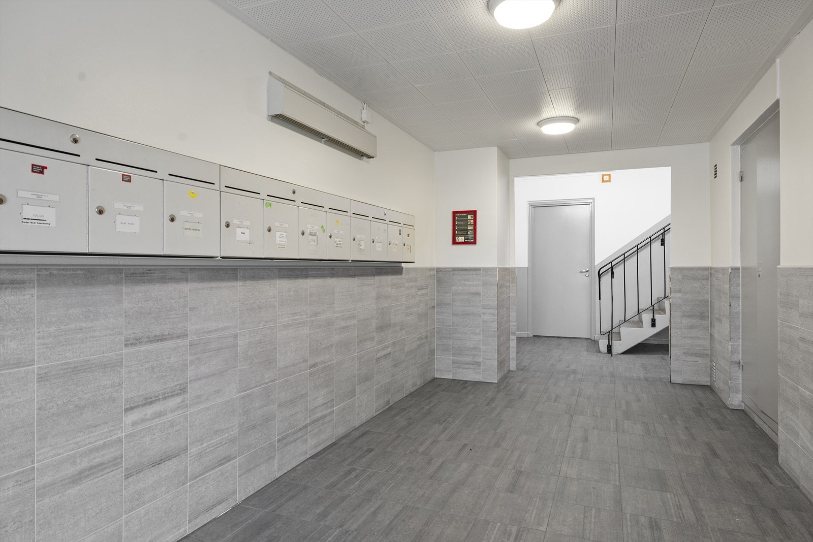Nyoppusset inngangsparti Galleribilde