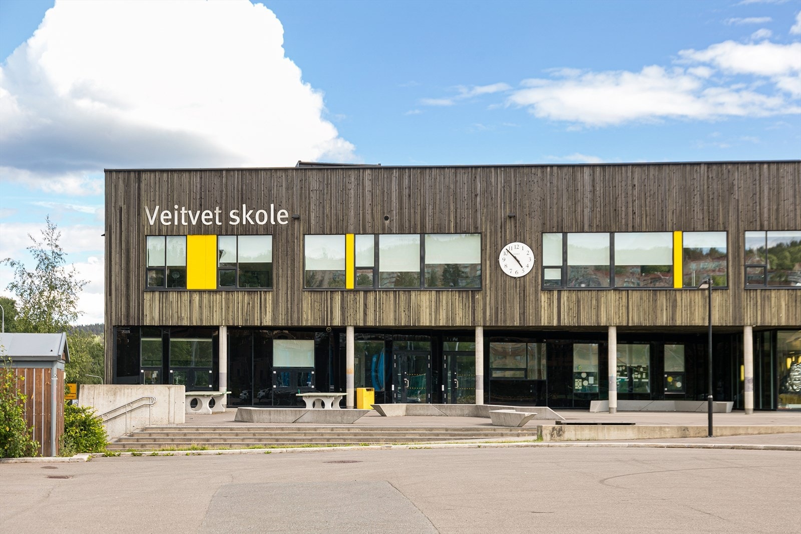Veitvet skole ligger få meter unna leiligheten. Galleribilde