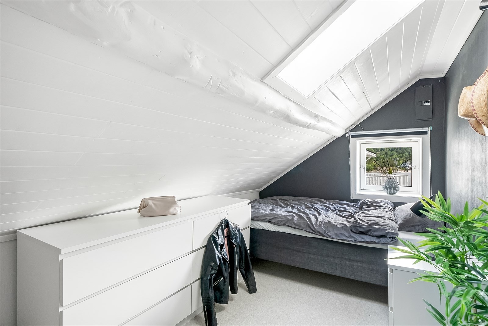 Soverom 4 av 4 på loft. Galleribilde