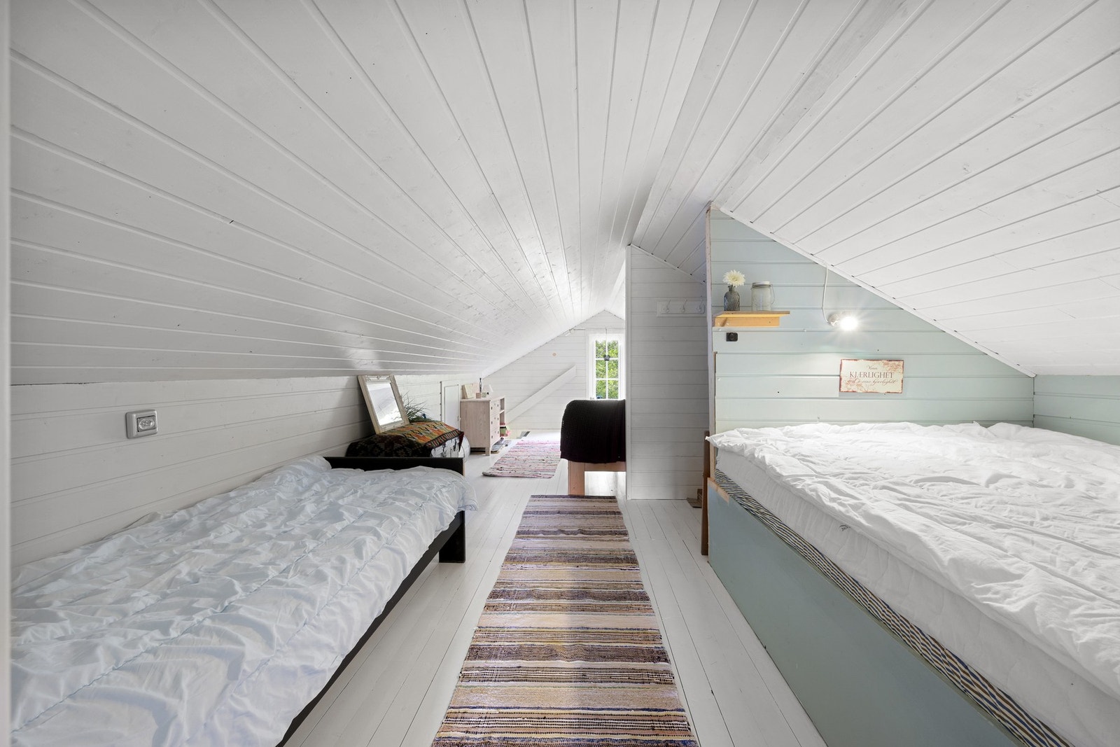 På loftet finnes flere sengeplasser Galleribilde