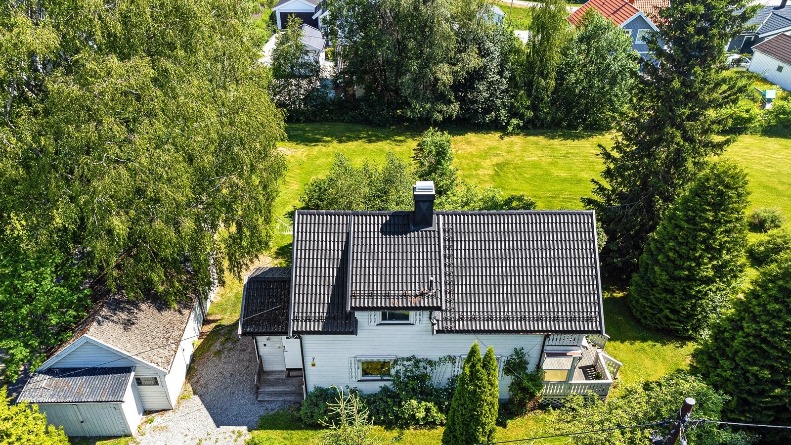 Boligen går over to plan og har behov for oppussing. Galleribilde