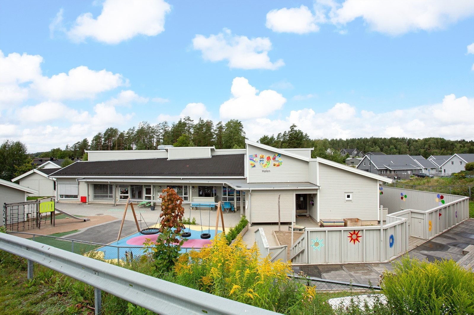Hølen FUS barnehage Galleribilde