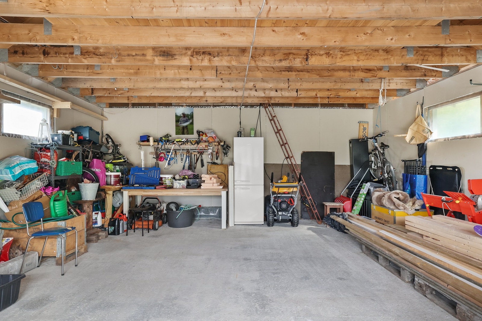 Garasje innvendig. Galleribilde