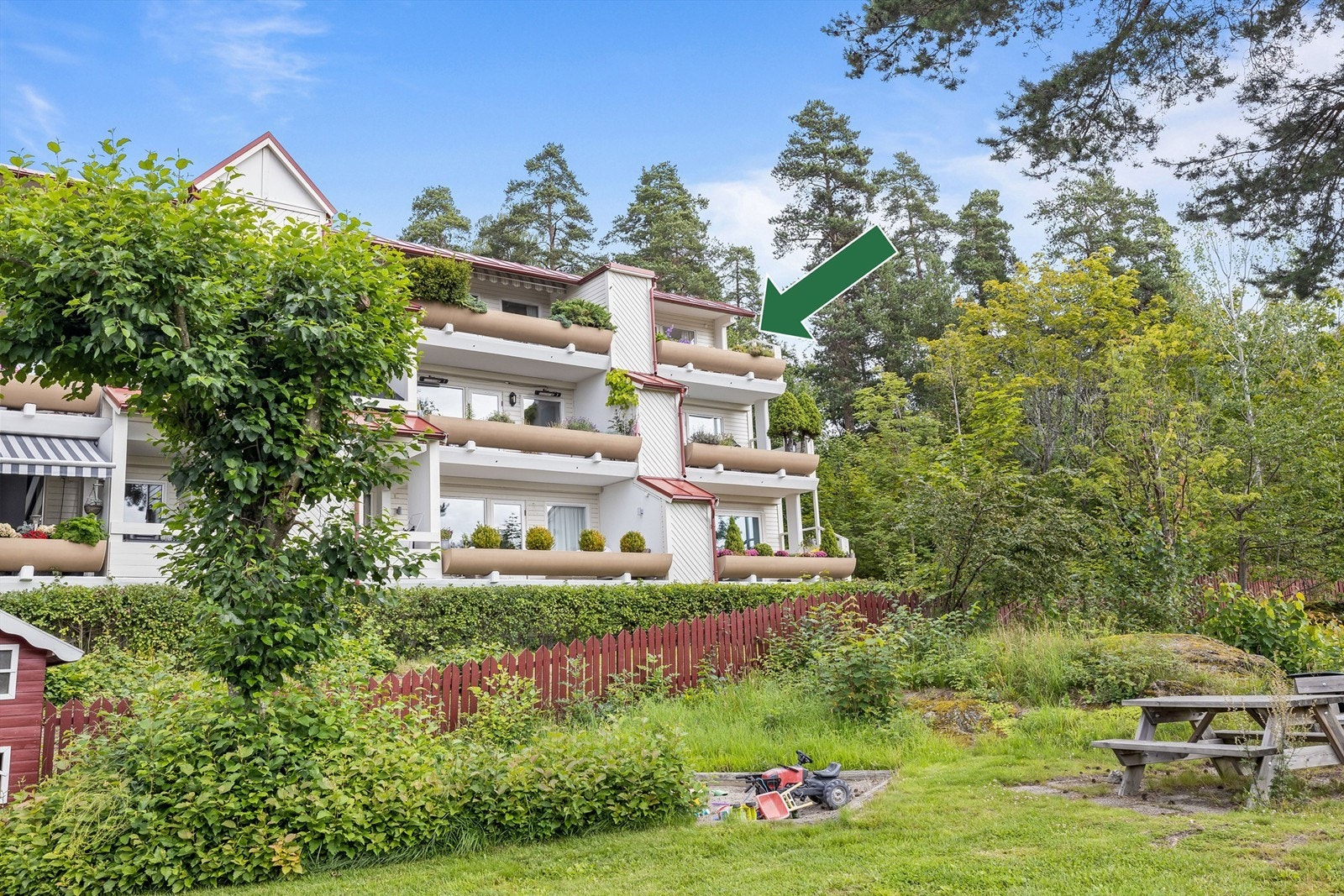 Leiligheten ligger usjenert på toppen av blokken Galleribilde