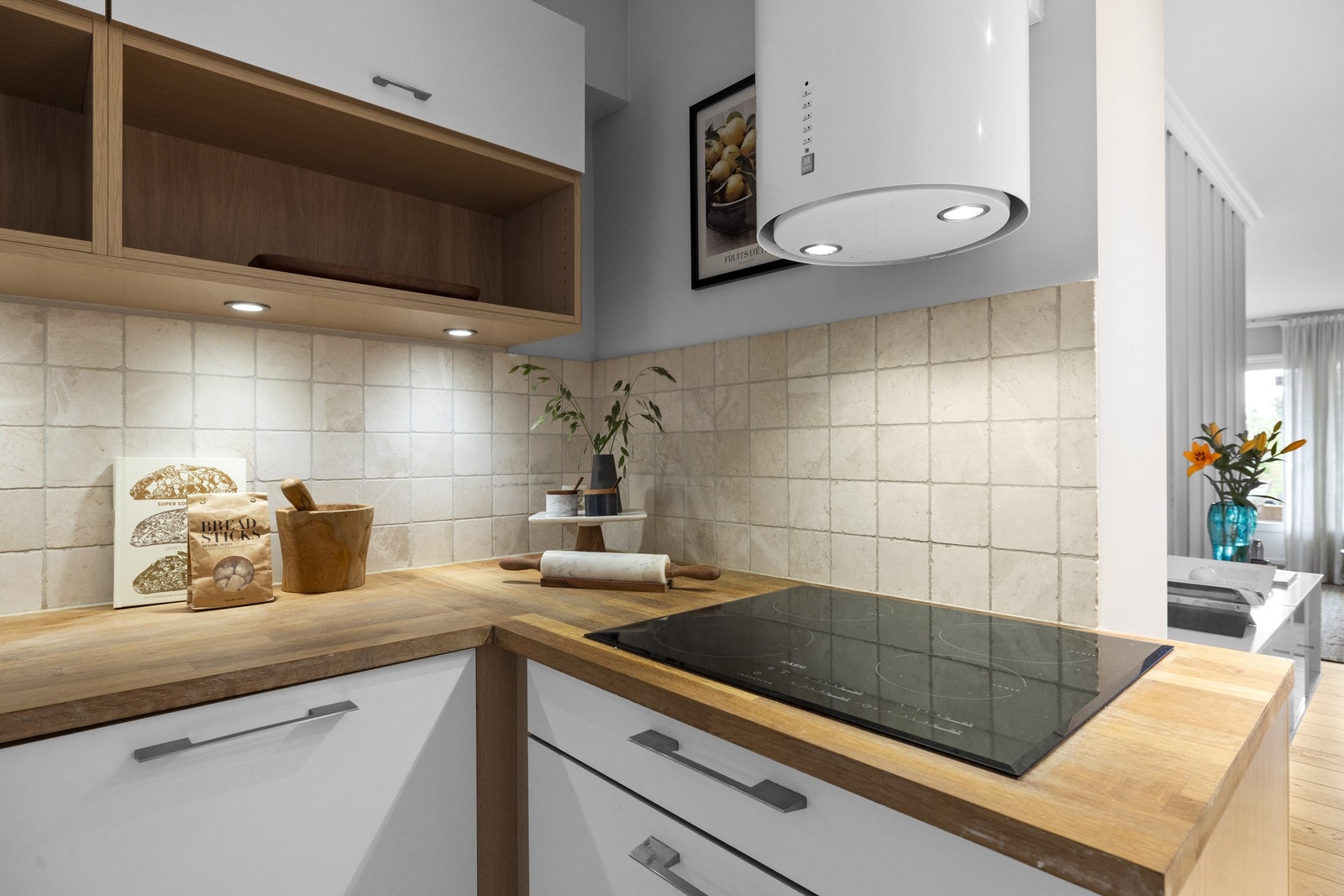 Kjøkken fra HTH med heltre benkeplate Galleribilde