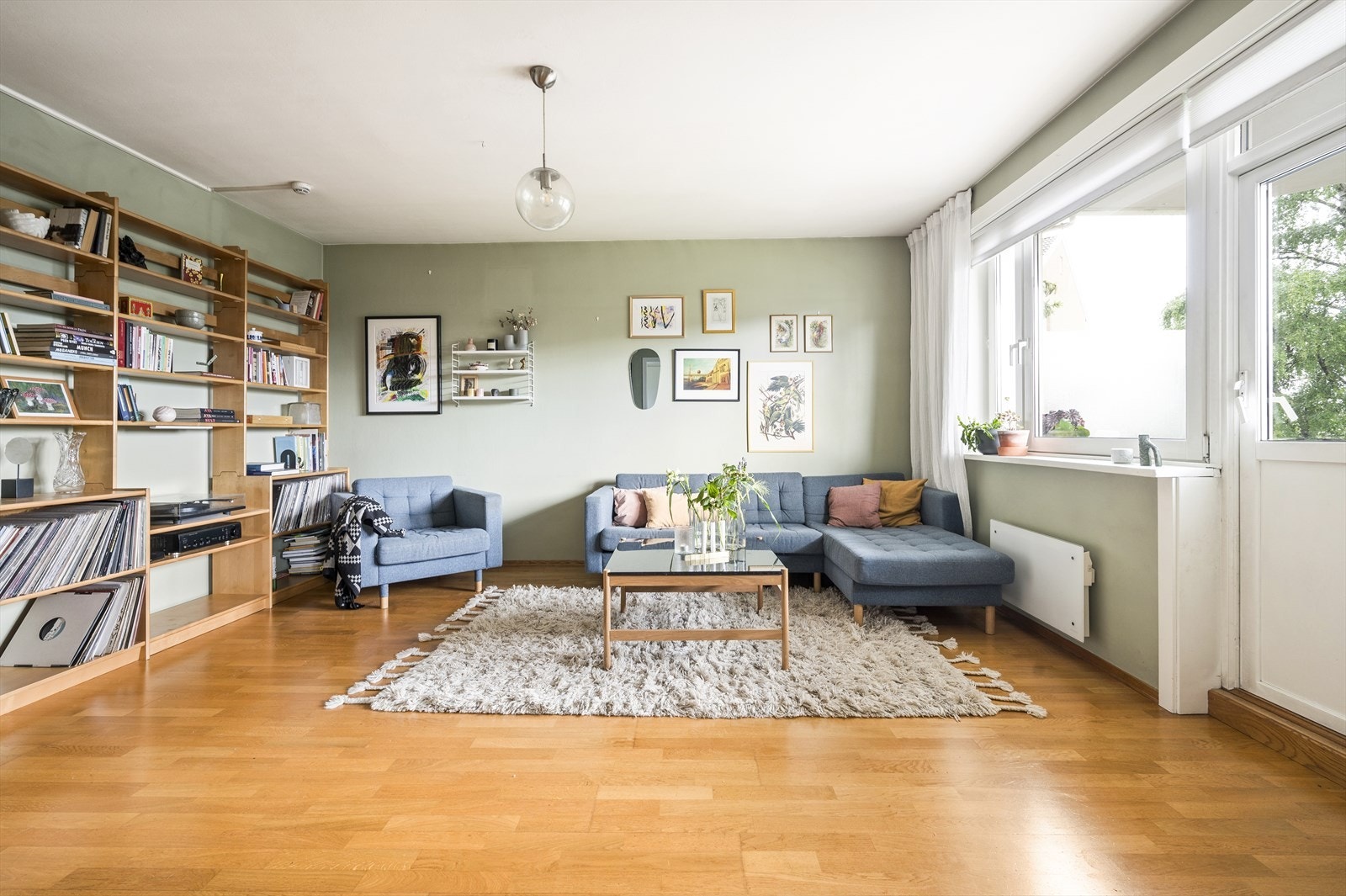 Dette er en 3roms leilighet med smart planløsning og store rom Galleribilde