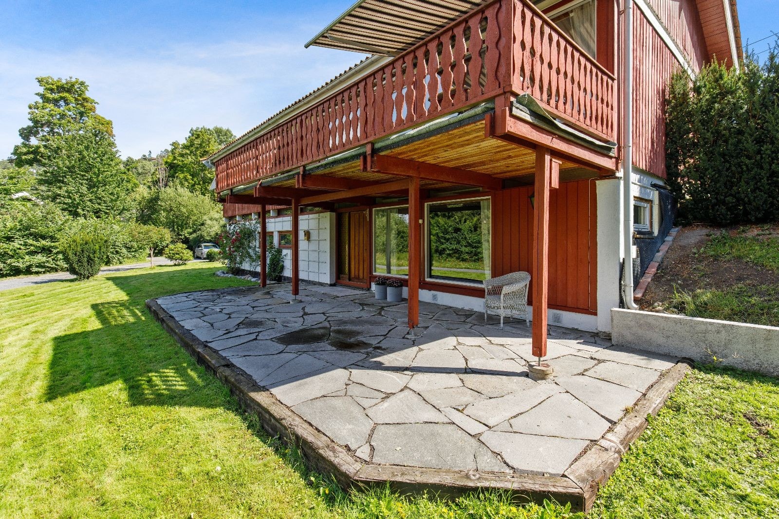 Uteplass Galleribilde