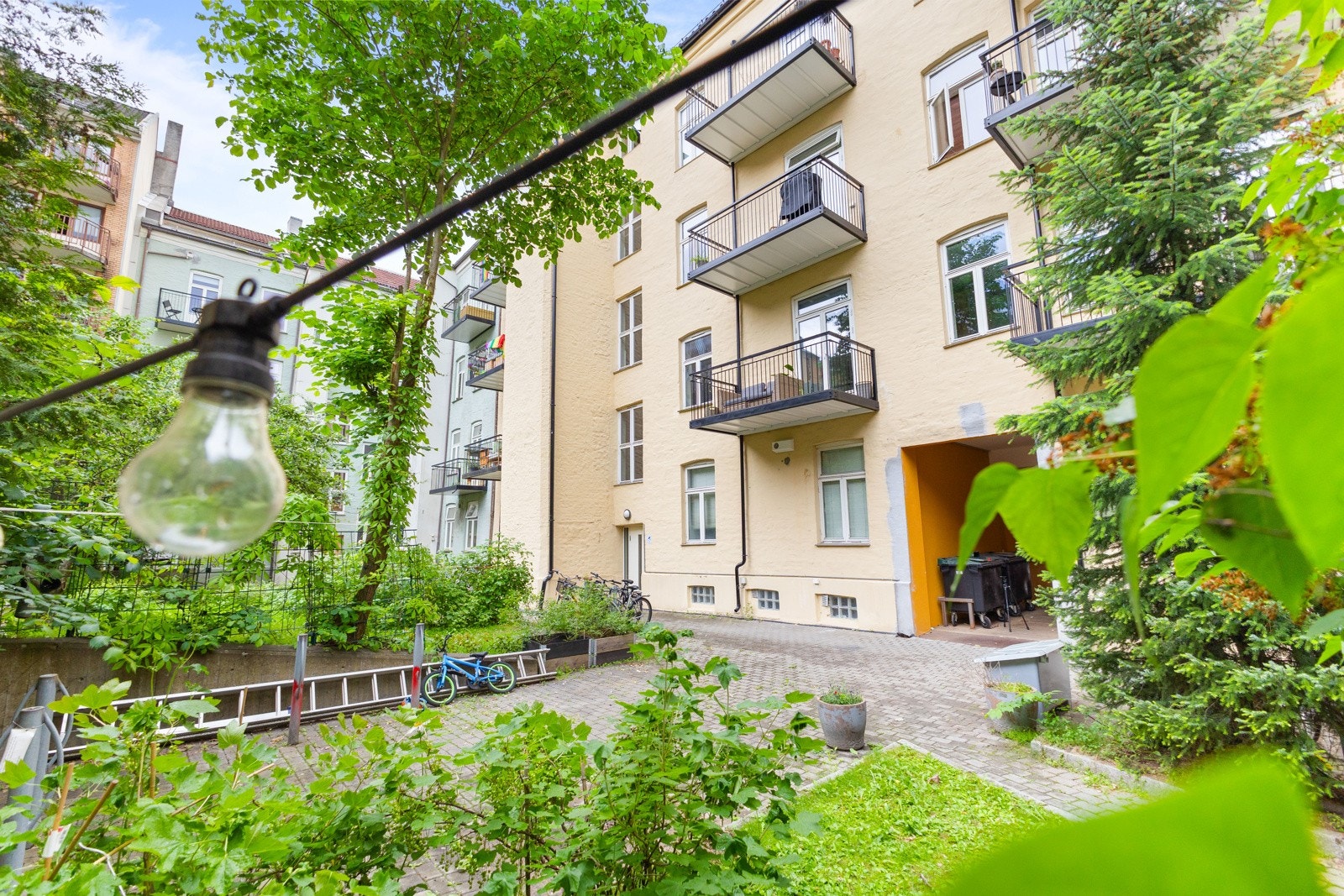 Leiligheten ligger i Conradis gate 5 borettslag, som består av 30 andelsleilgheter Galleribilde