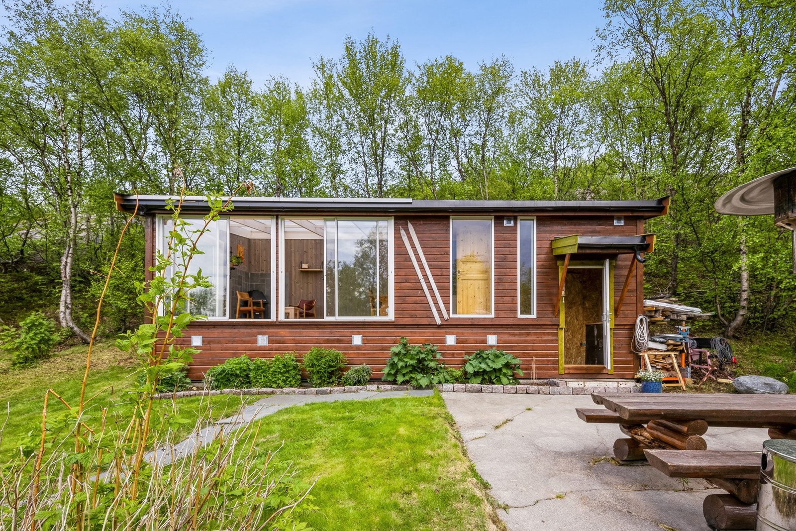 Det er oppført en hagestue/drivhus på eiendommen Galleribilde