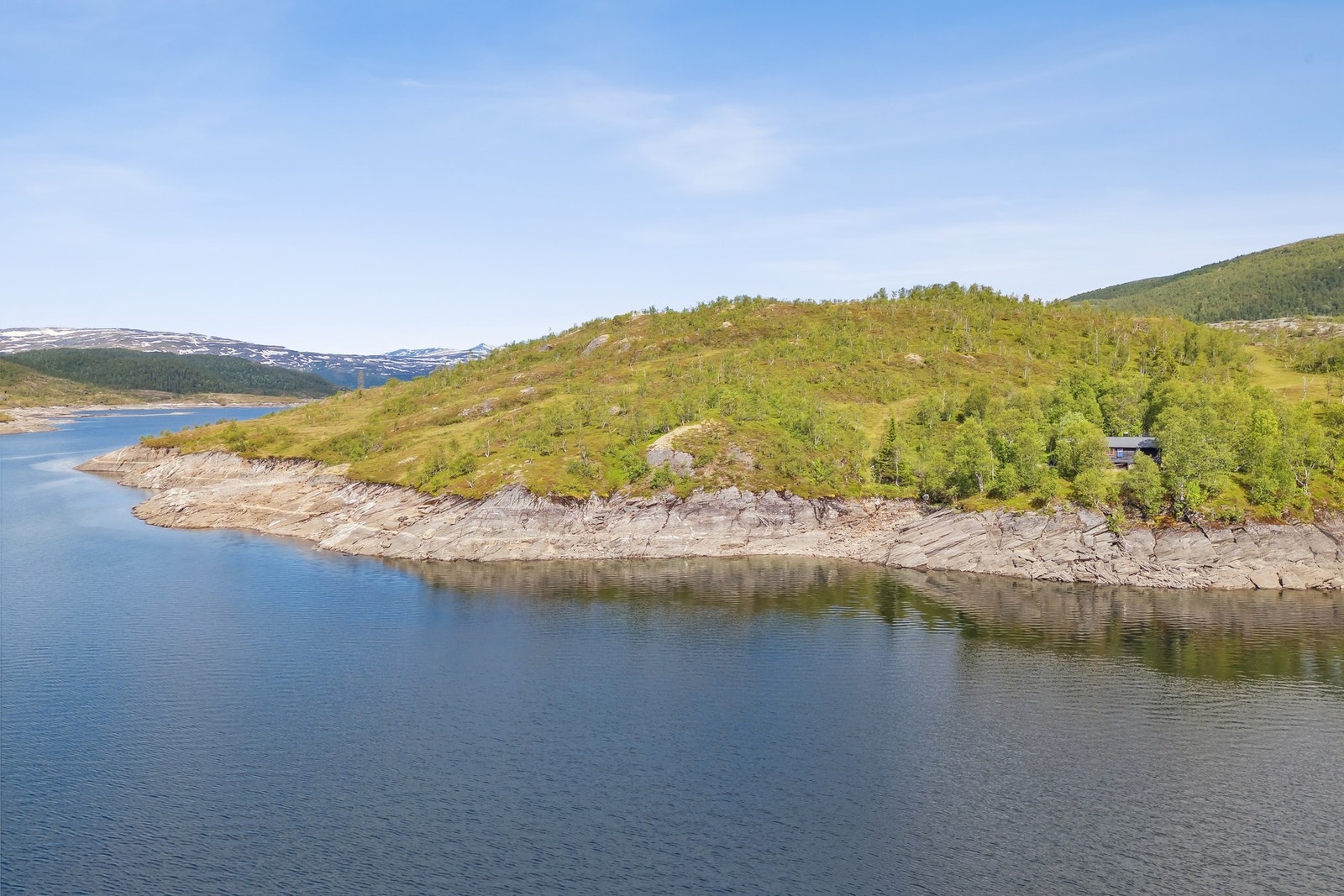 Dronebilde av nærområdet Galleribilde