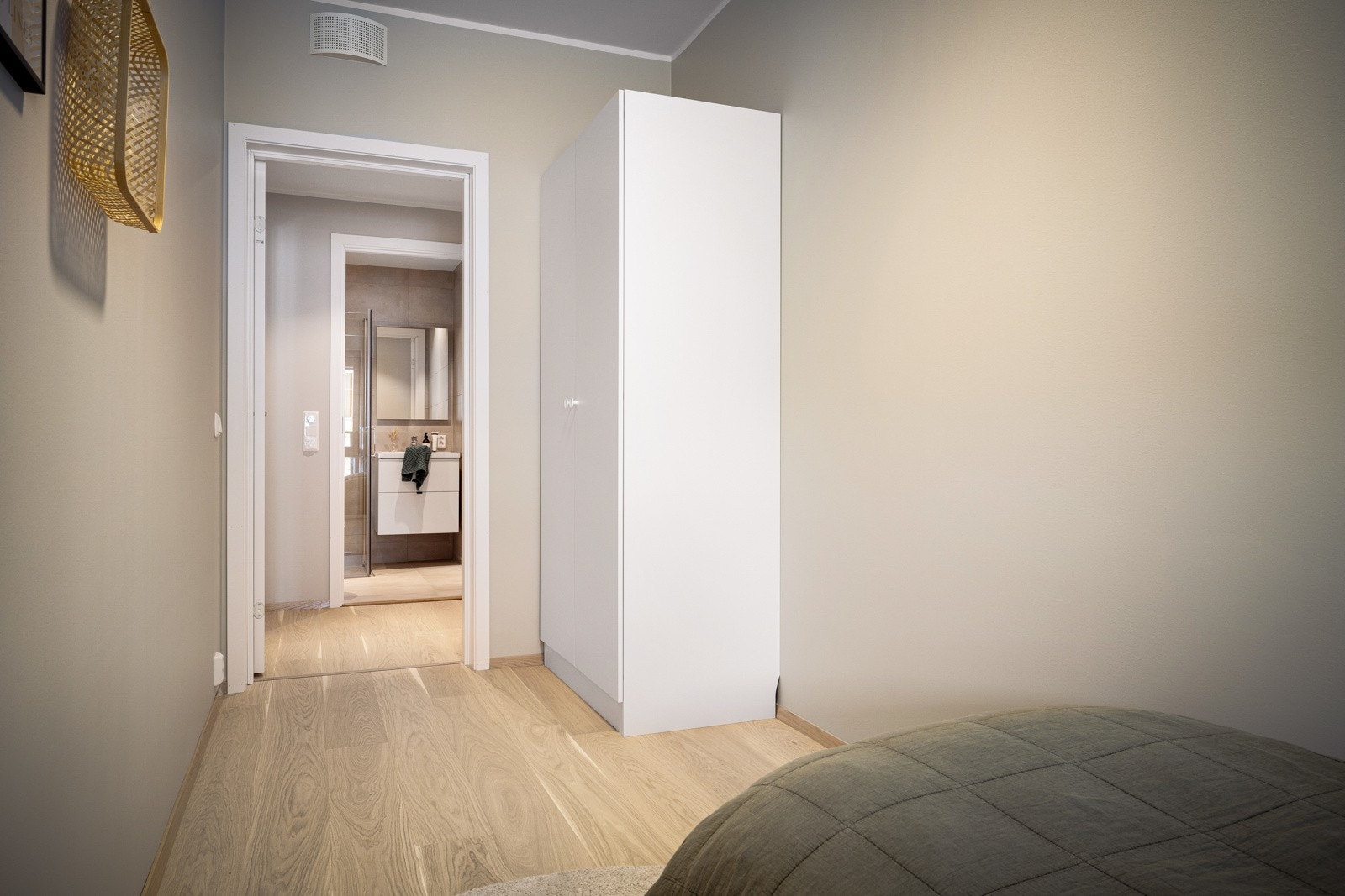 - Soverom 2 leveres med 1 m garderobeskap - Galleribilde