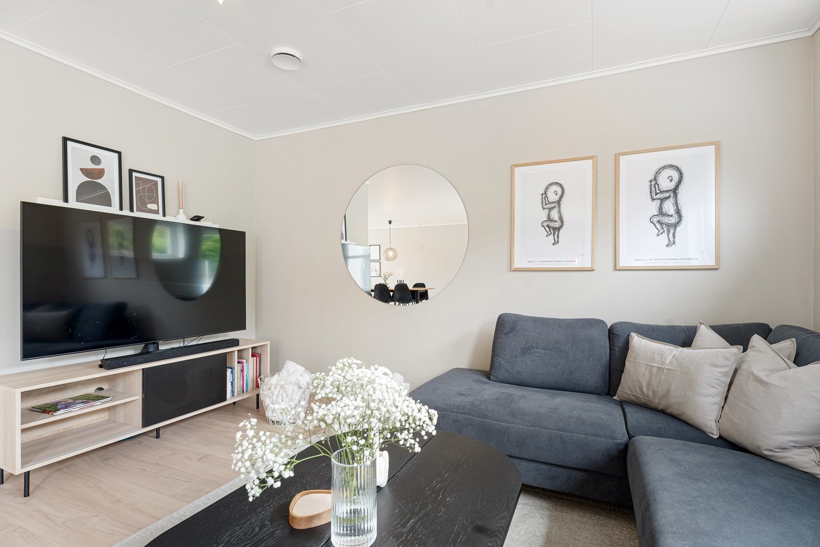 Lyse og lette fargevalg på overflatene Galleribilde