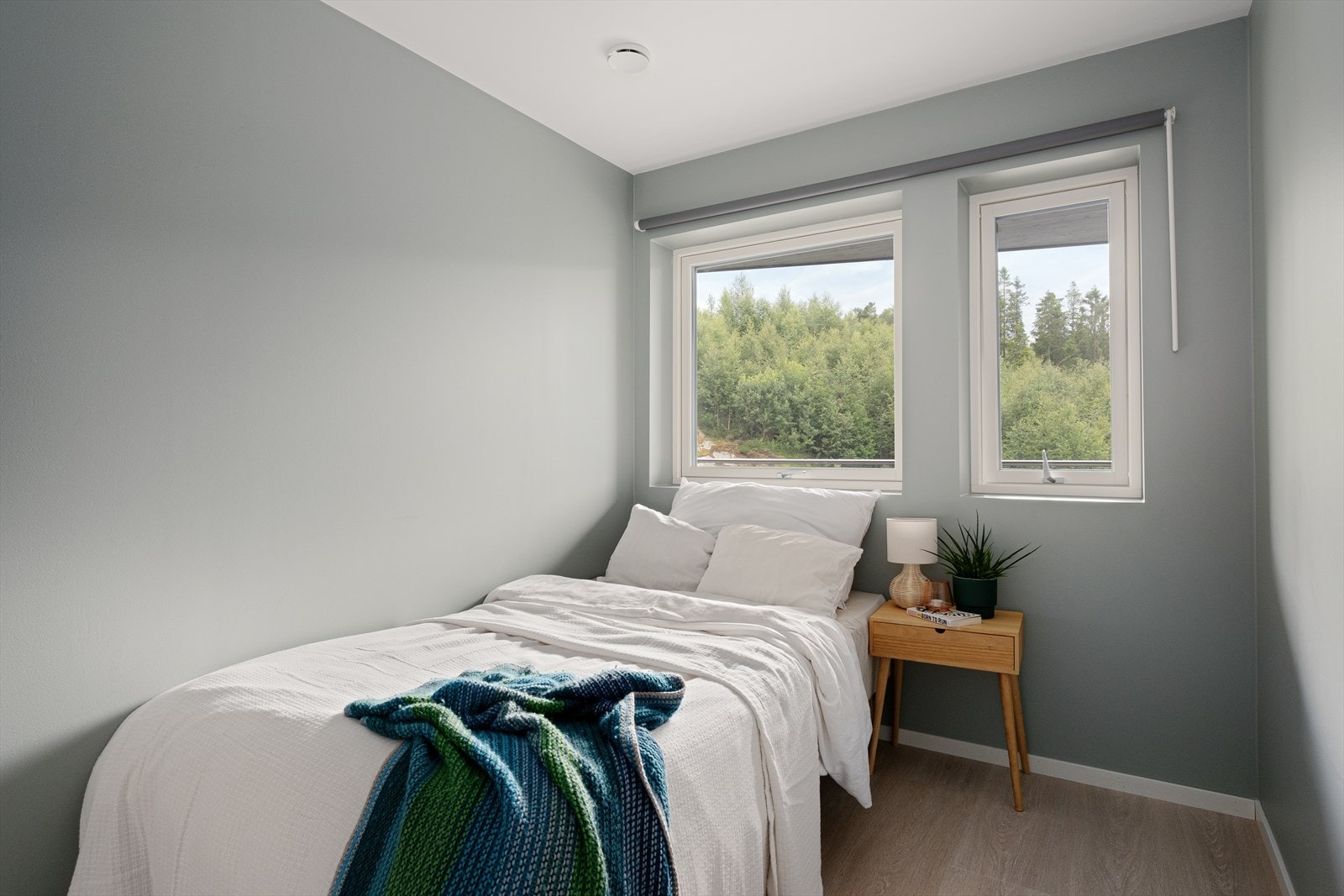 Soverom 2 egner seg godt som barnerom, gjesterom og/eller kontor. Galleribilde