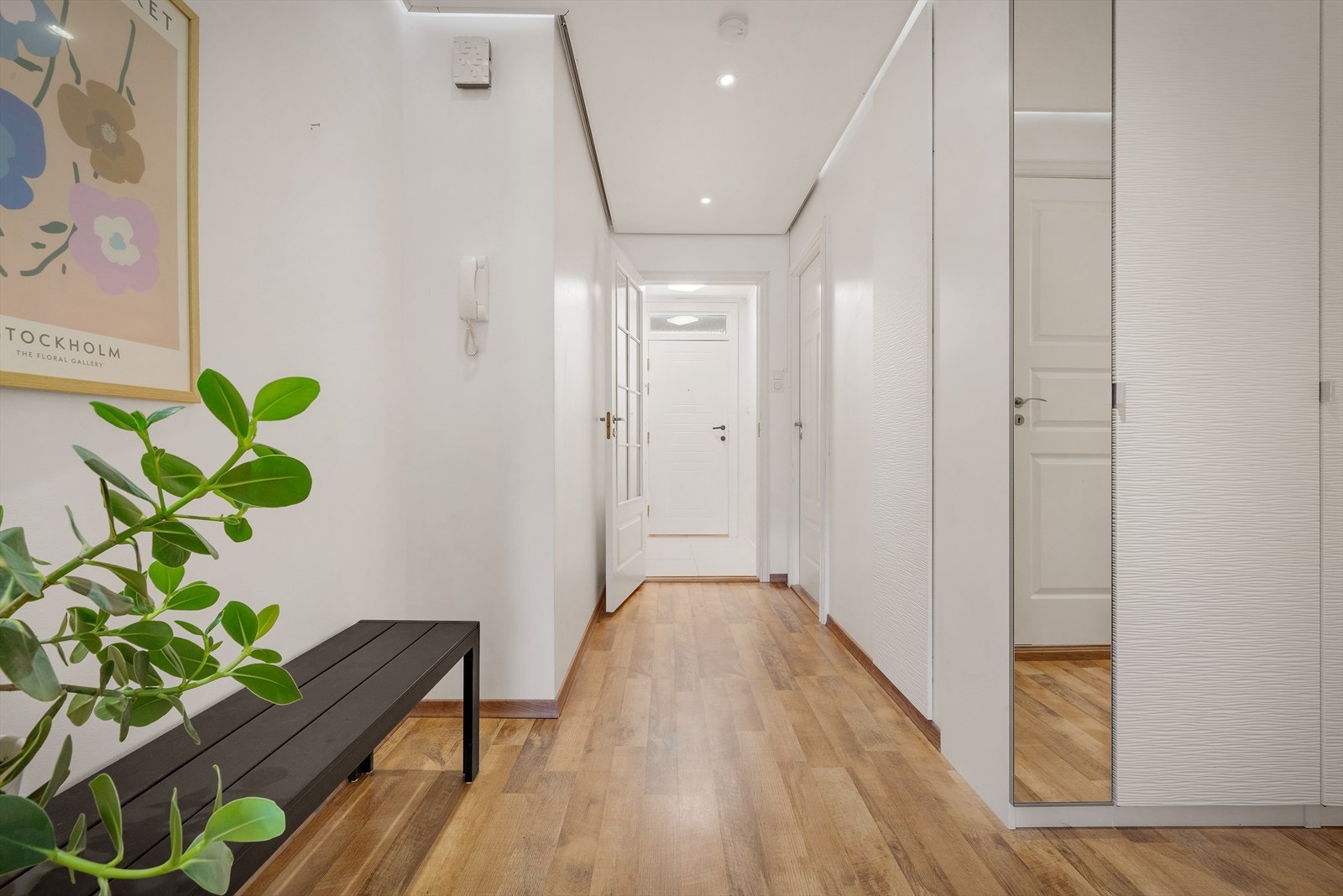 - Gangen måler 7,9m² - Galleribilde