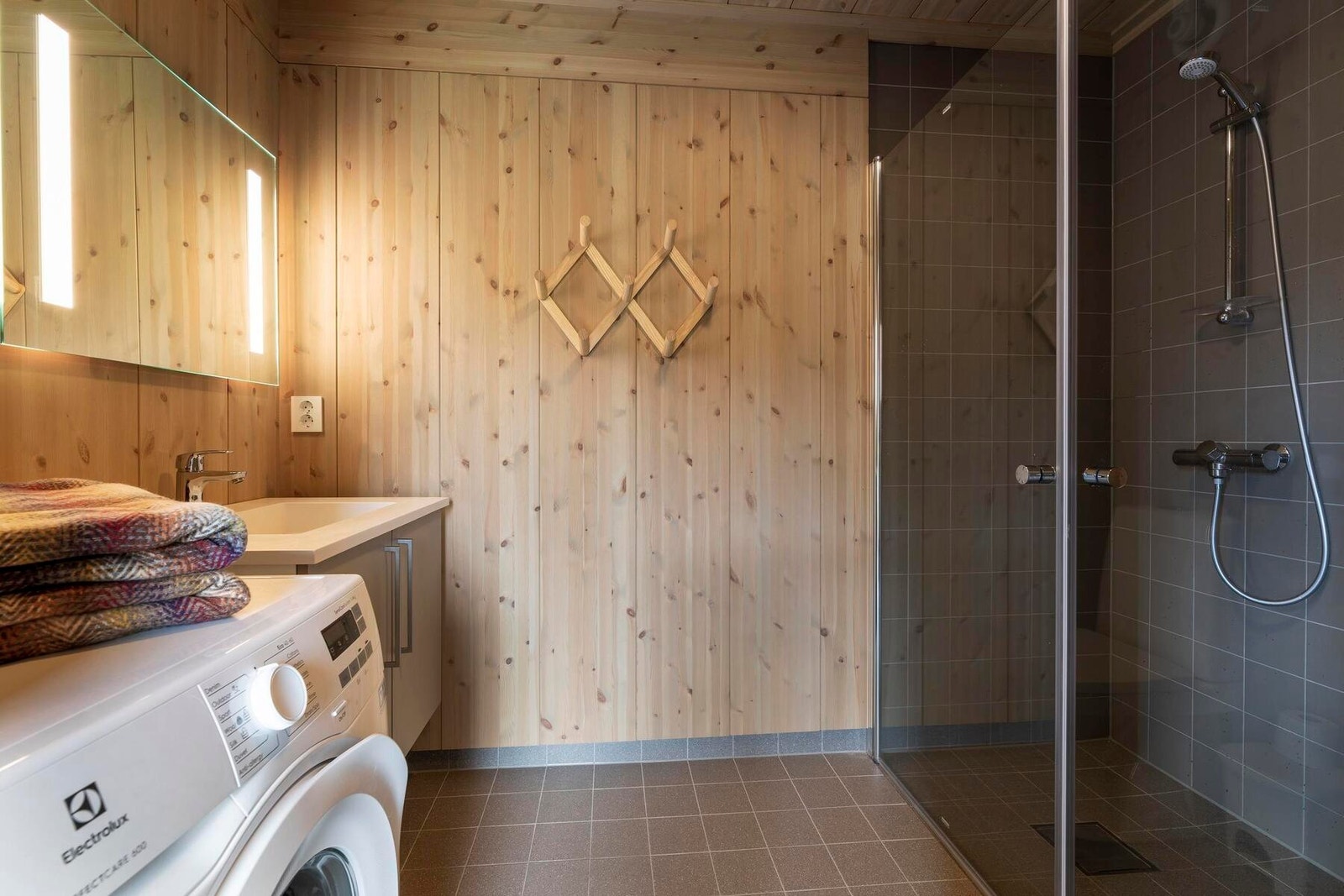 Baderom. Illustrasjon Sommer Vy2. Galleribilde