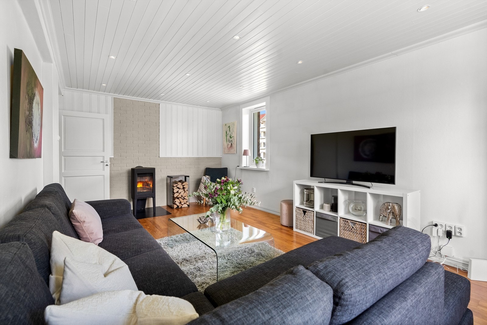 Veggene er lysmalte, så her kan man enkelt sette sitt eget preg. Galleribilde