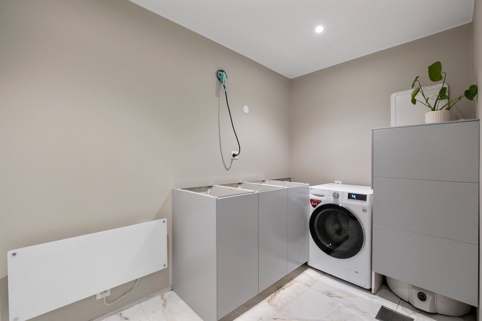 Vaskerom Galleribilde