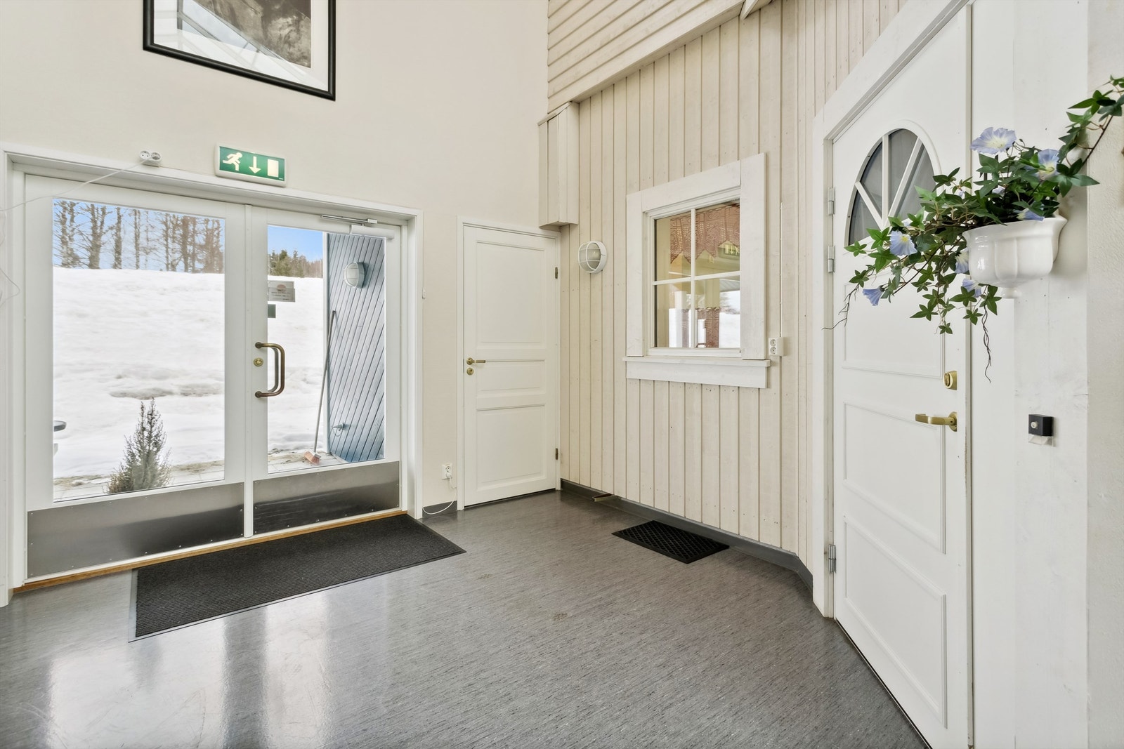 Felles inngangsparti med adkomst til leilighetene Galleribilde