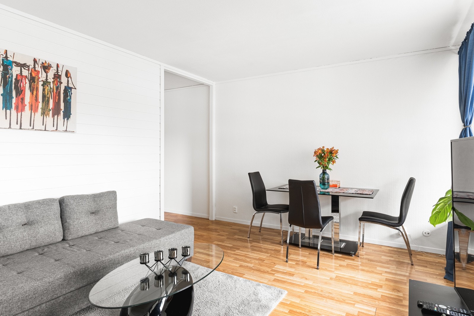 Stuen er av god størrelse! Leiligheten har en flott planløsning. Galleribilde