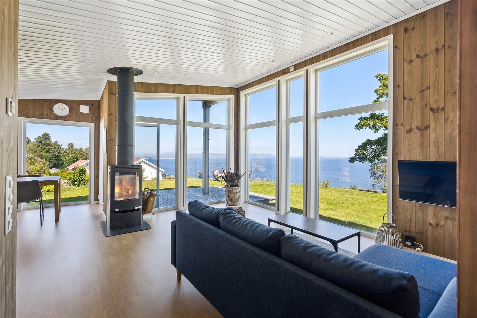 Fra stuen kan du virkelig nyte utsikten! Galleribilde