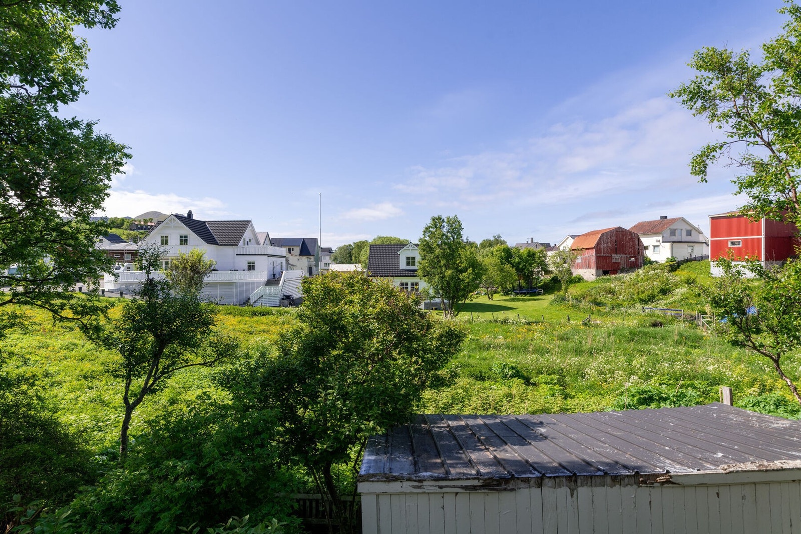 Utsikten fra 2. etasje i tilleggshuset. Galleribilde