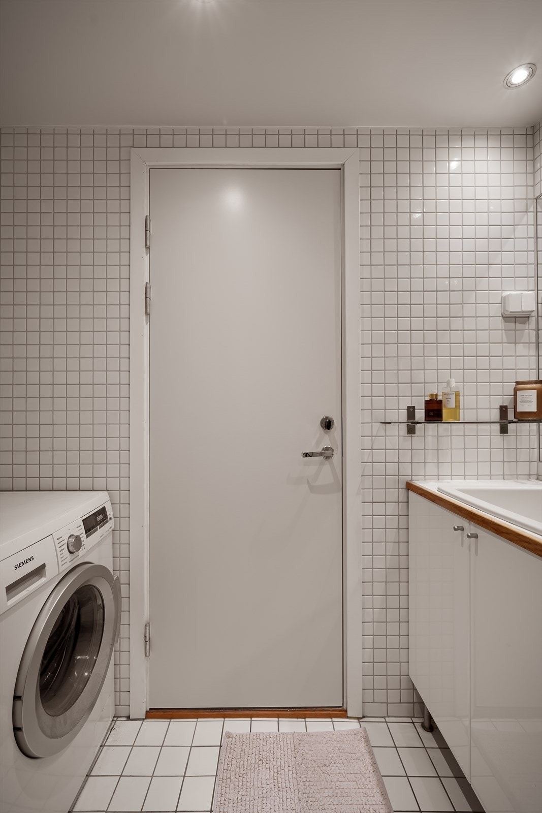 Tidløse fliser og fargevalg på badet Galleribilde