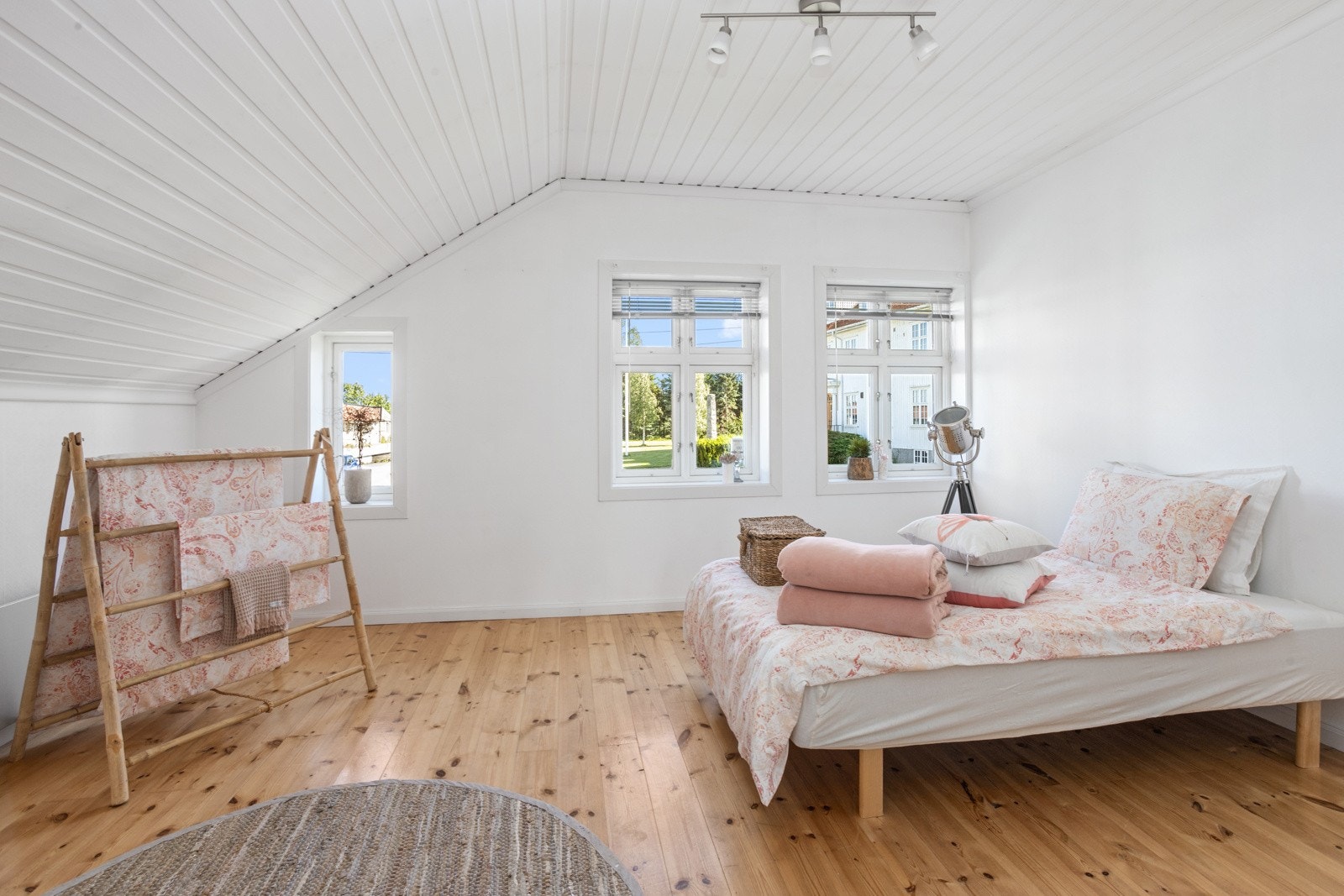 Stort soverom. Galleribilde