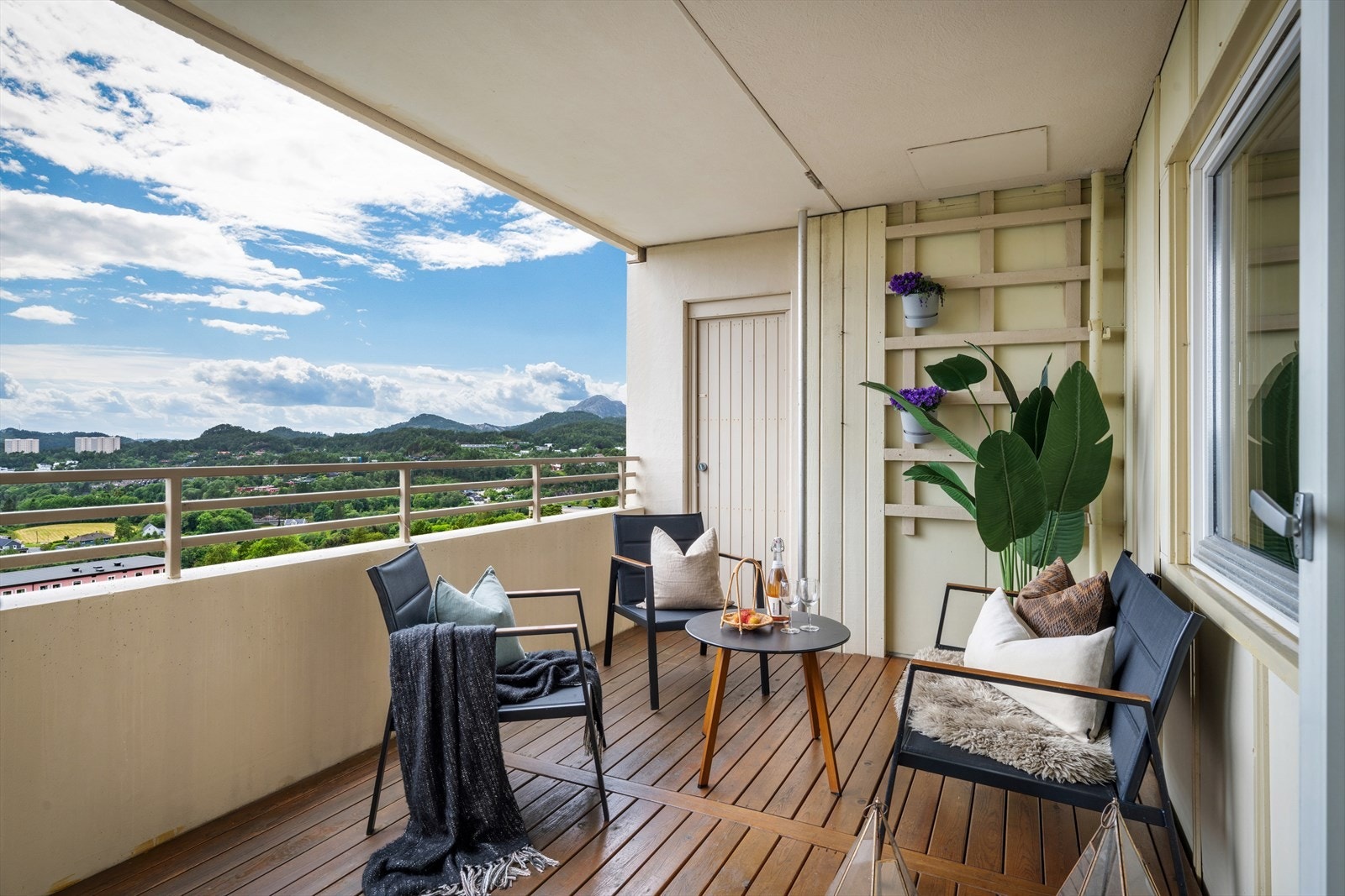 - Nyt både optimale solforhold og den naturskjønne utsikten - Galleribilde