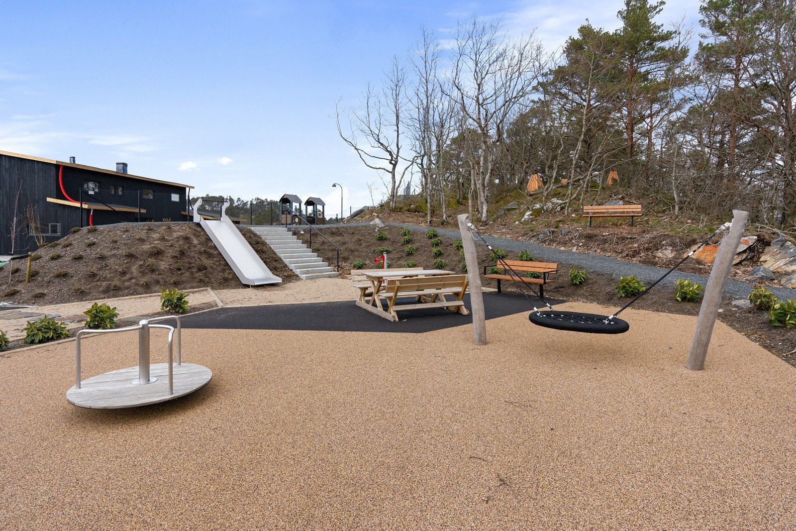 - Området er godt tilrettelagt for barn og det er lekeplass rett i nærheten for de aller minste - Galleribilde