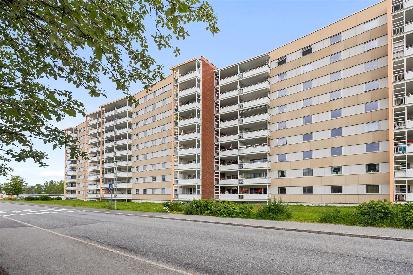Fra stue er det videre adkomst til spisestue Galleribilde
