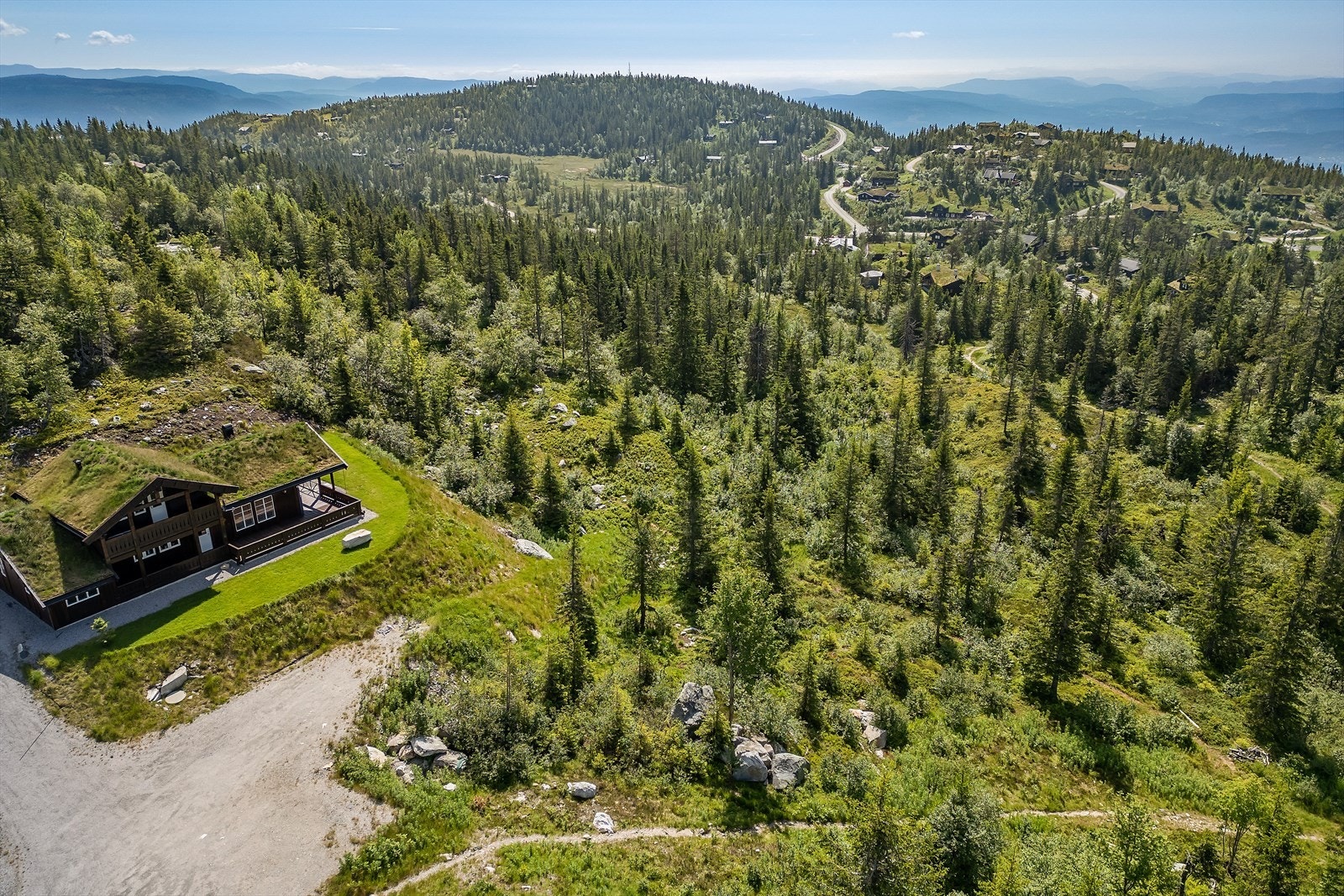 1378kvm tomt på Lifjell Galleribilde