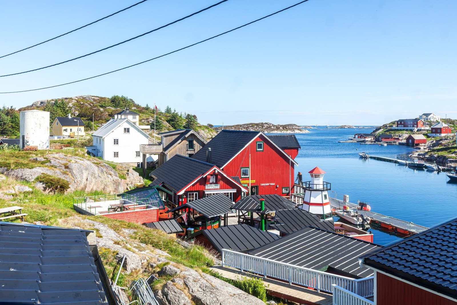 Flotte forhold for fisking, båt, dykking og andre opplevelser like utenfor dørstokken. Galleribilde