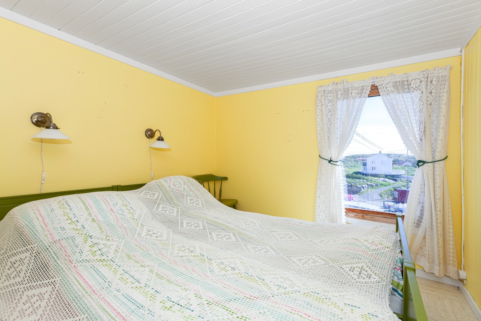 Boligen har totalt 3 soverom på 7,3, 6,6 og 6 kvm. Galleribilde