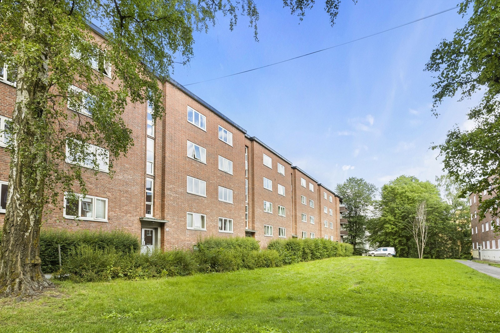 Fasade og fellesområde Galleribilde