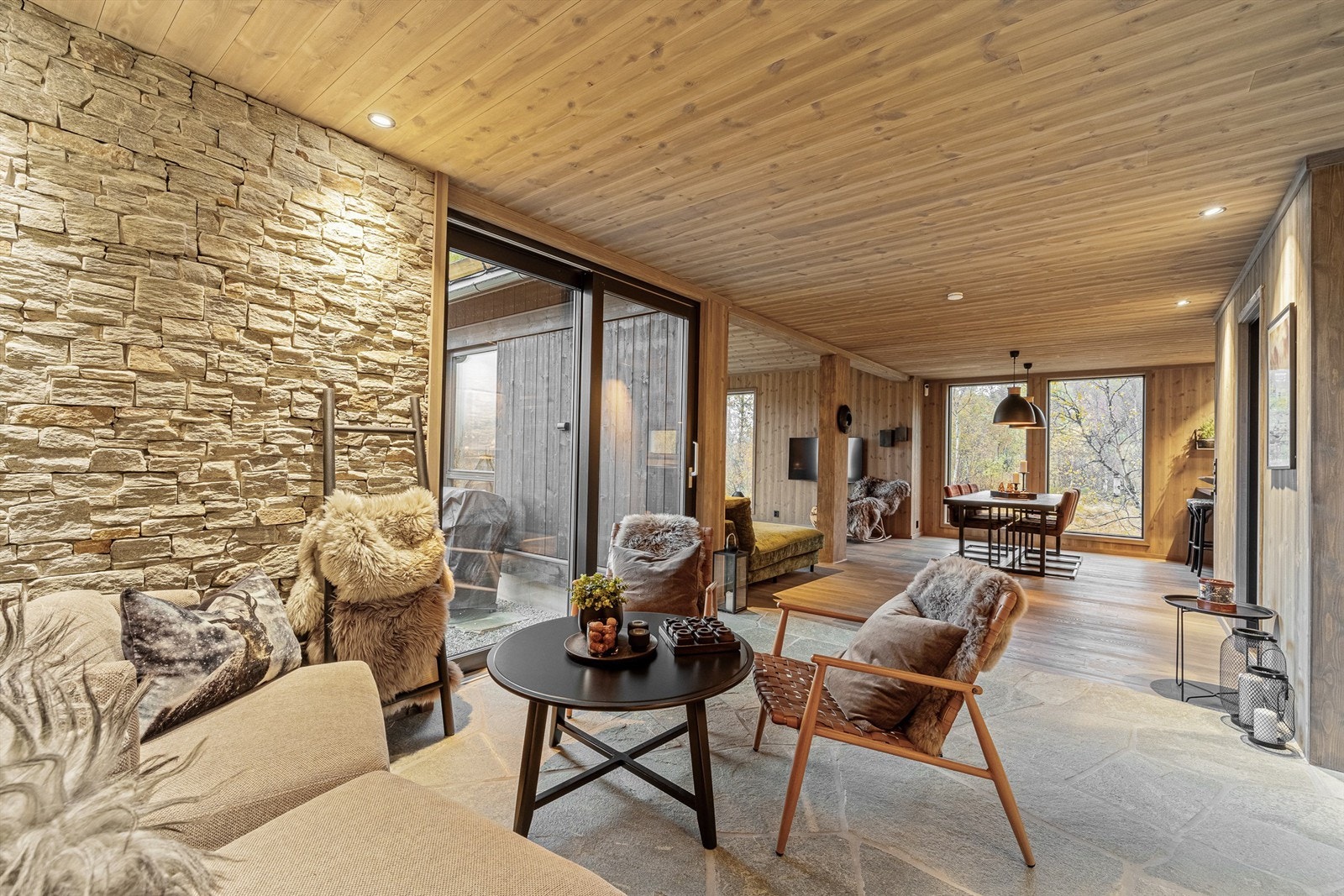 Det lagt varmekabler i gulvet i alle rom. Galleribilde