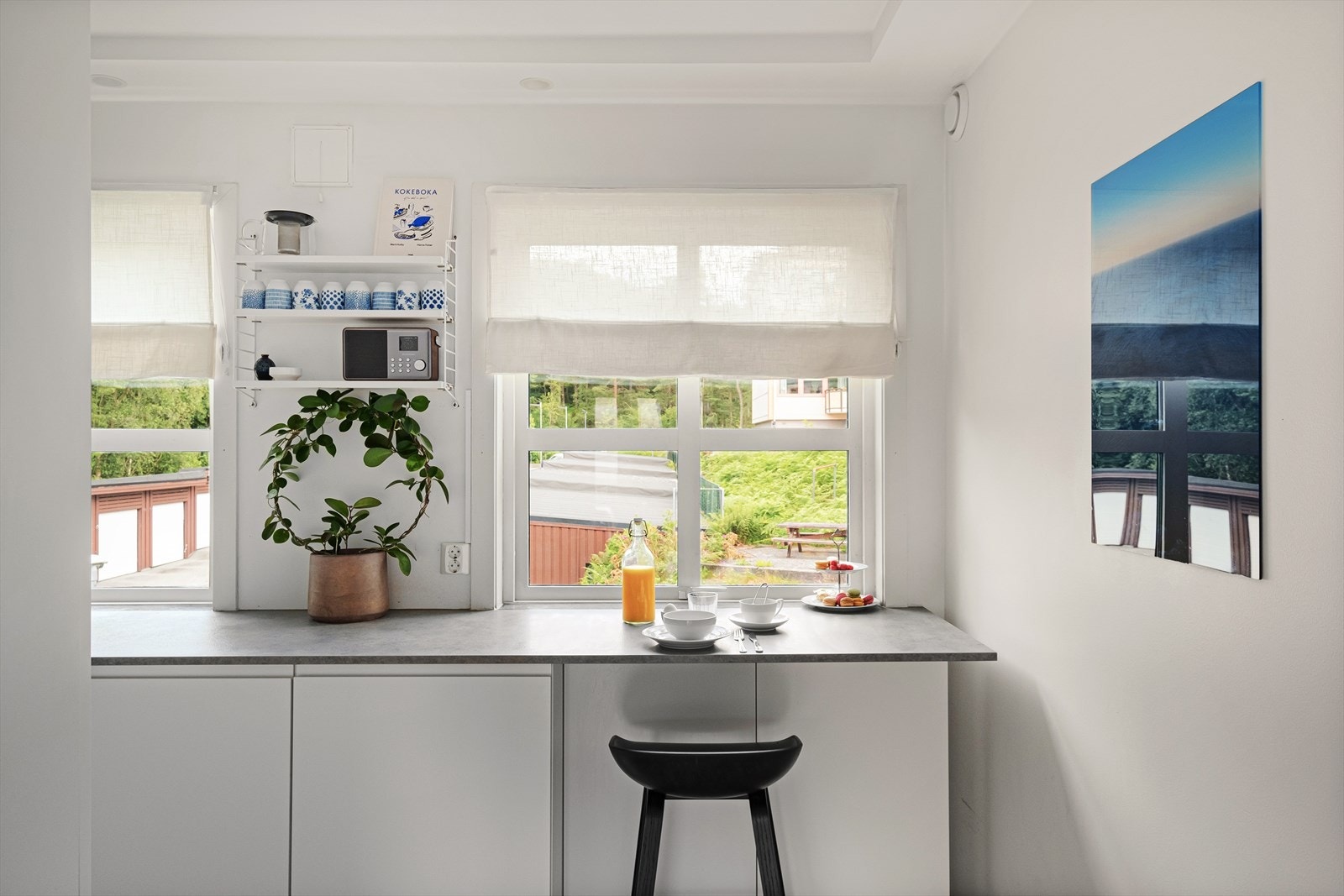 Muligheter for å innta frokosten på tillaget plass på kjøkkenet Galleribilde