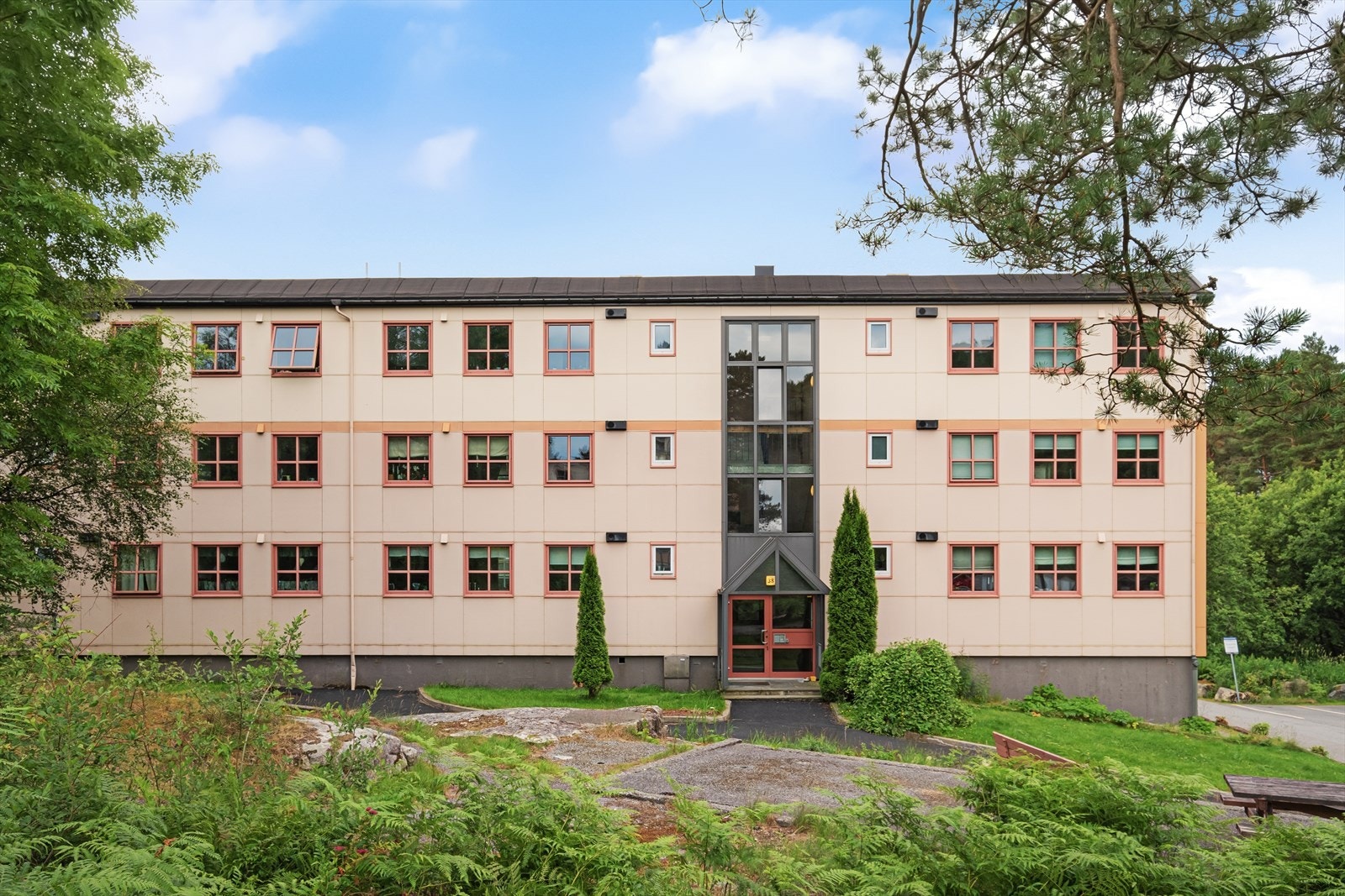 Inngangsparti Galleribilde