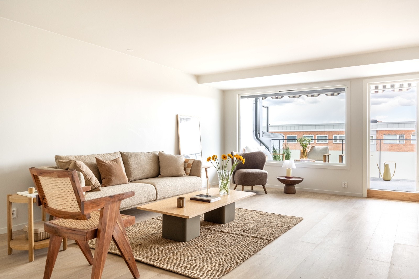 Hele leiligheten har blitt omfattende oppusset i 2024. Galleribilde