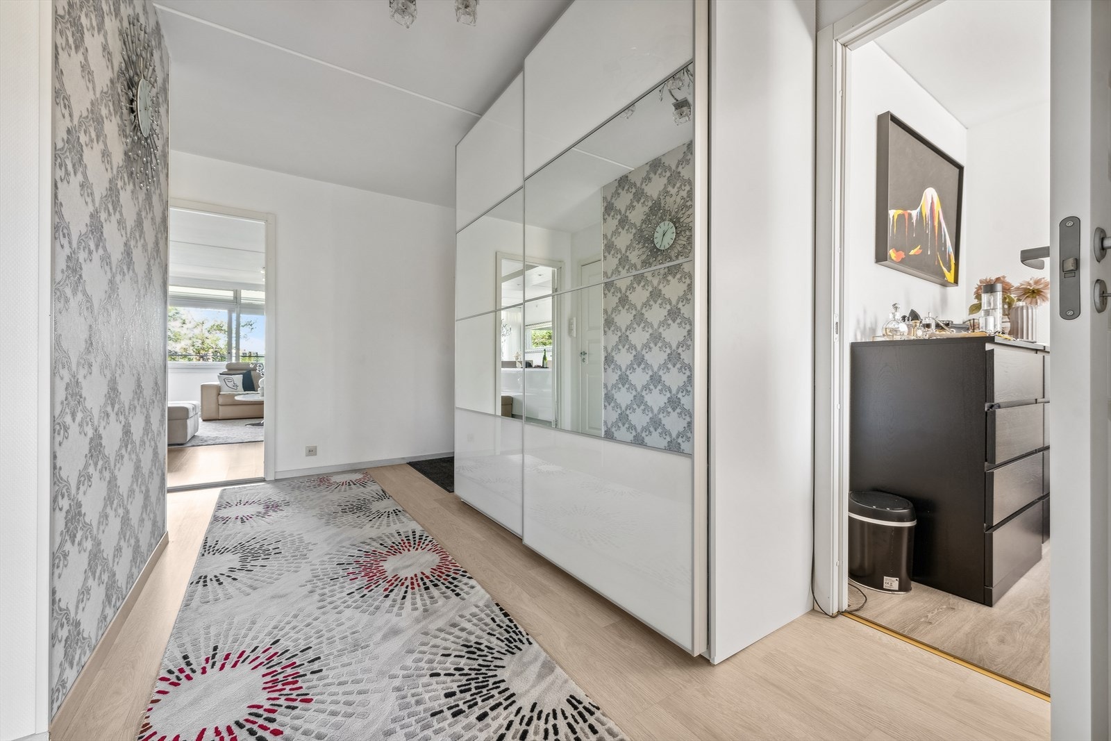 Videre inn til neste soverom... Galleribilde