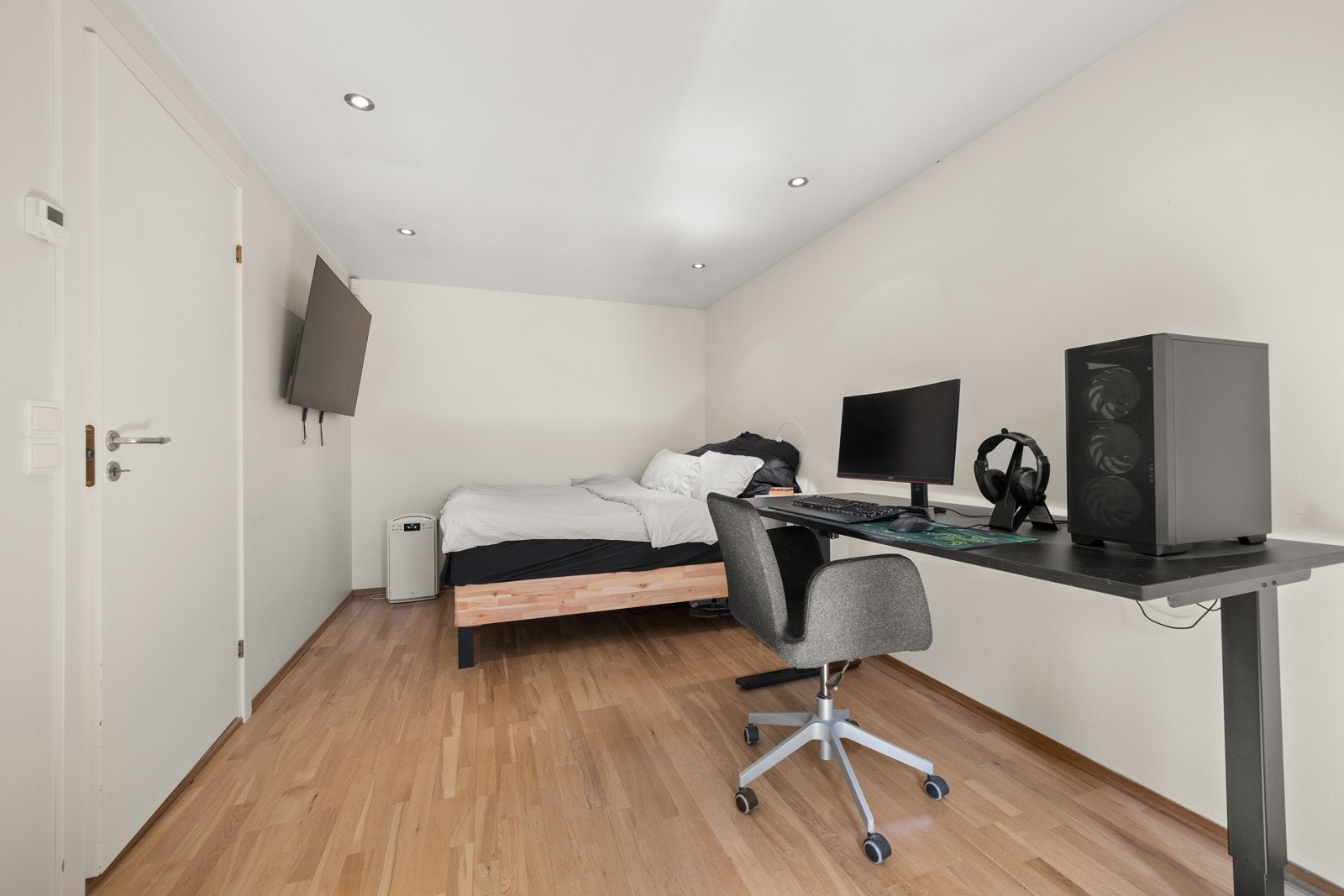 Rom benyttet som soverom 6 / kontor. Galleribilde