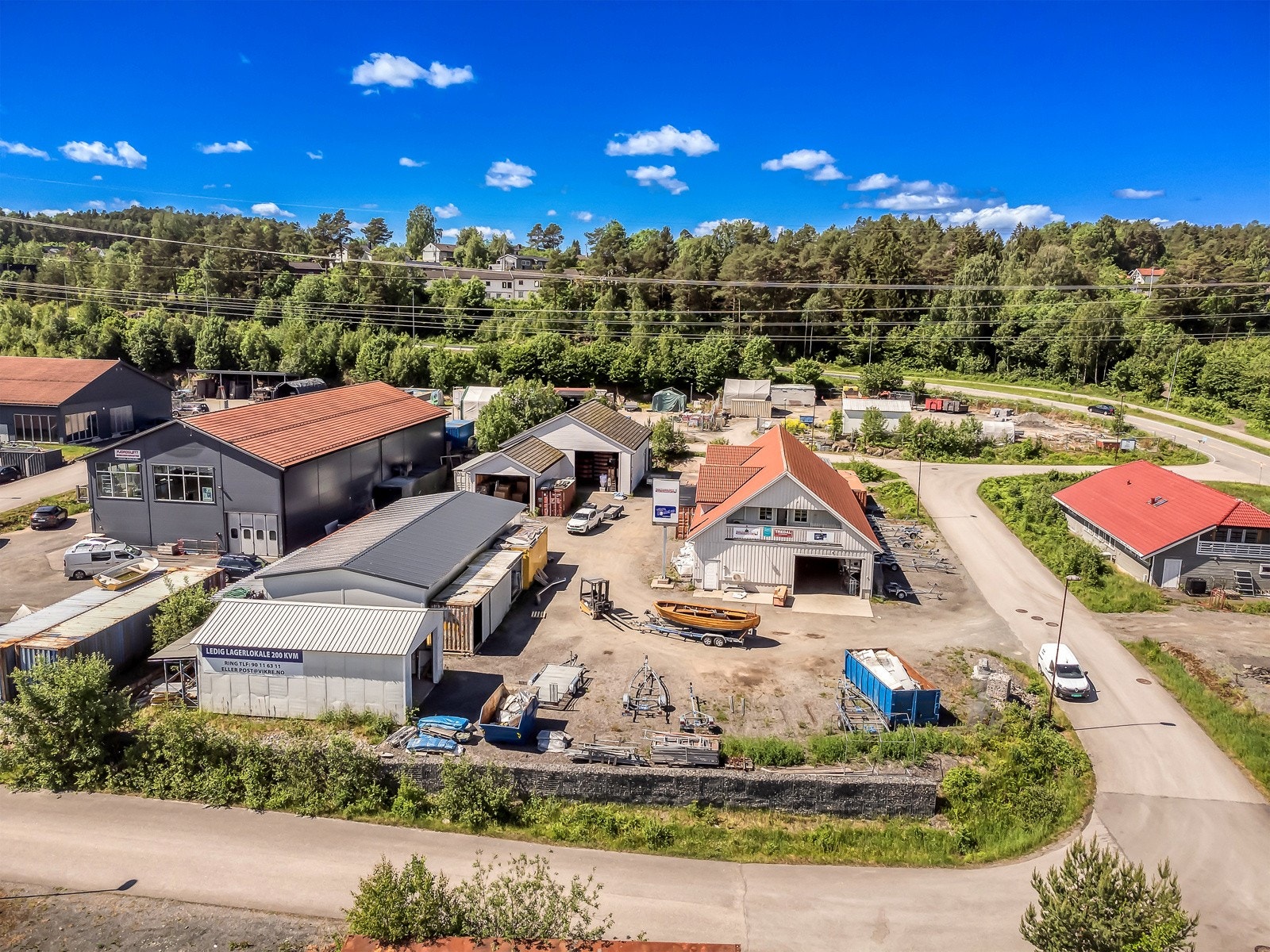 Nåværende eier bruker eiendommen til lager og ekspedisjon for nettbutikk Galleribilde