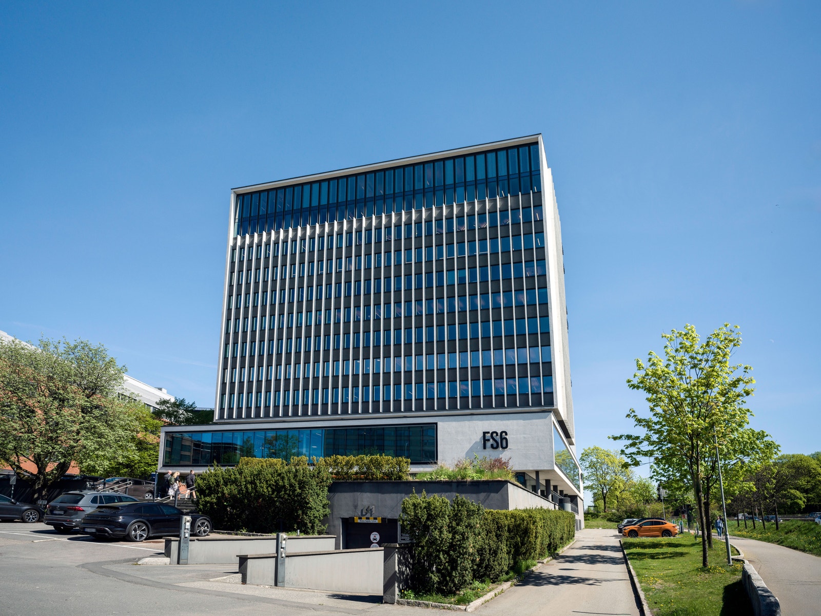 Store glassflater og gode lysforhold Galleribilde