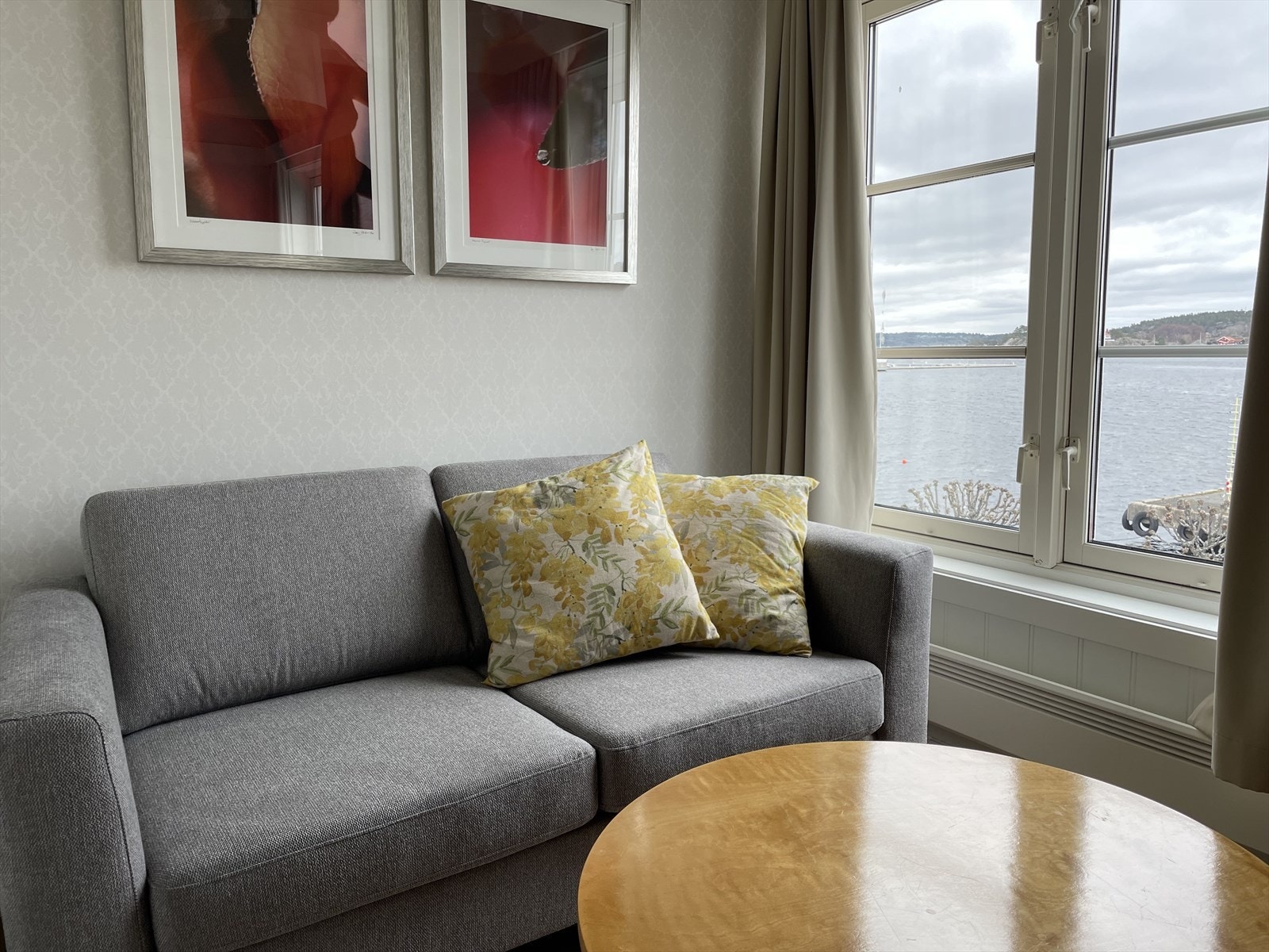 Hotellrom. Galleribilde