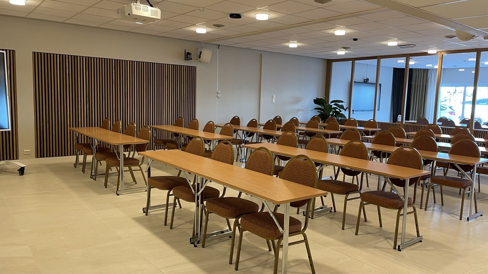 Konferanseavdeling. Galleribilde