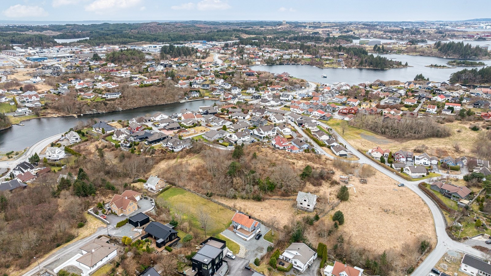Boligtomter i etablert boligfelt Galleribilde