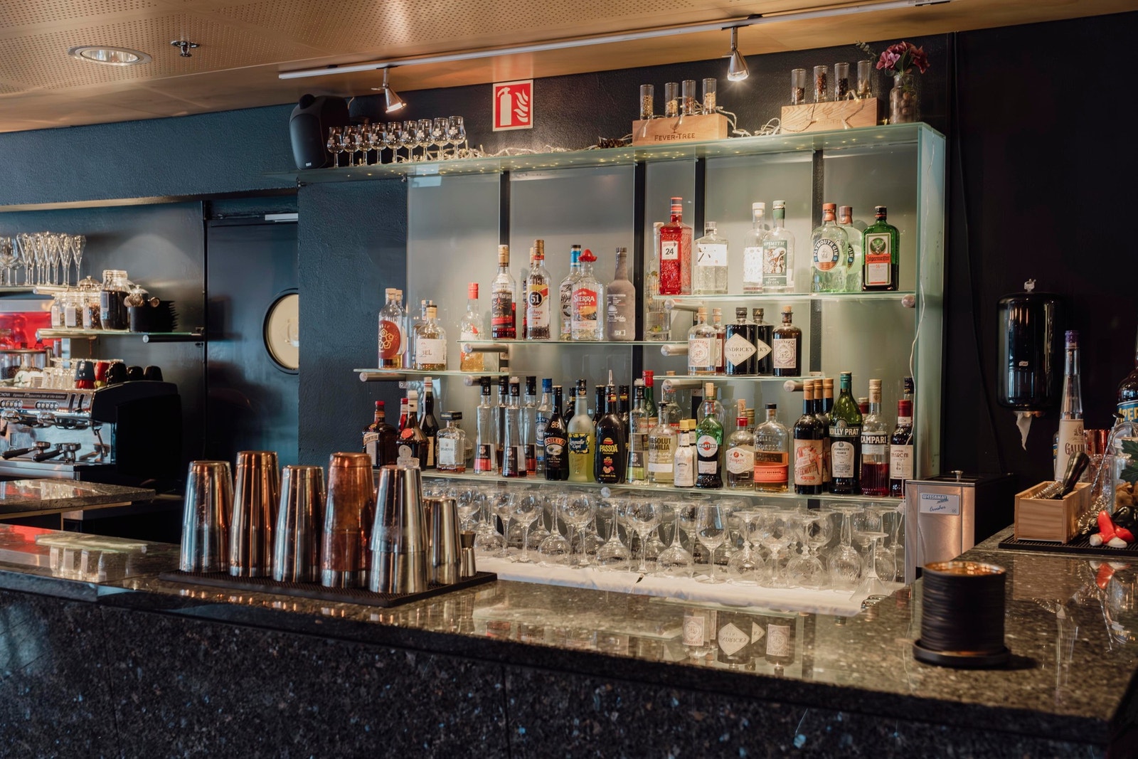 Fra barområdet i restauranten. Galleribilde