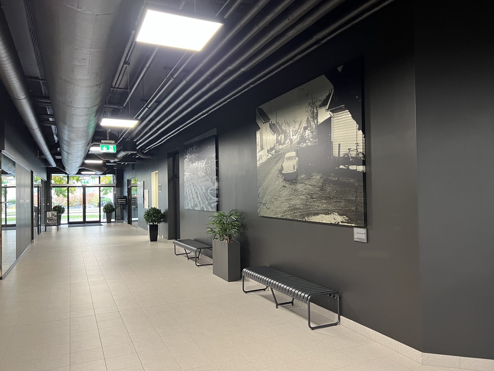 Felles inngangsparti Galleribilde